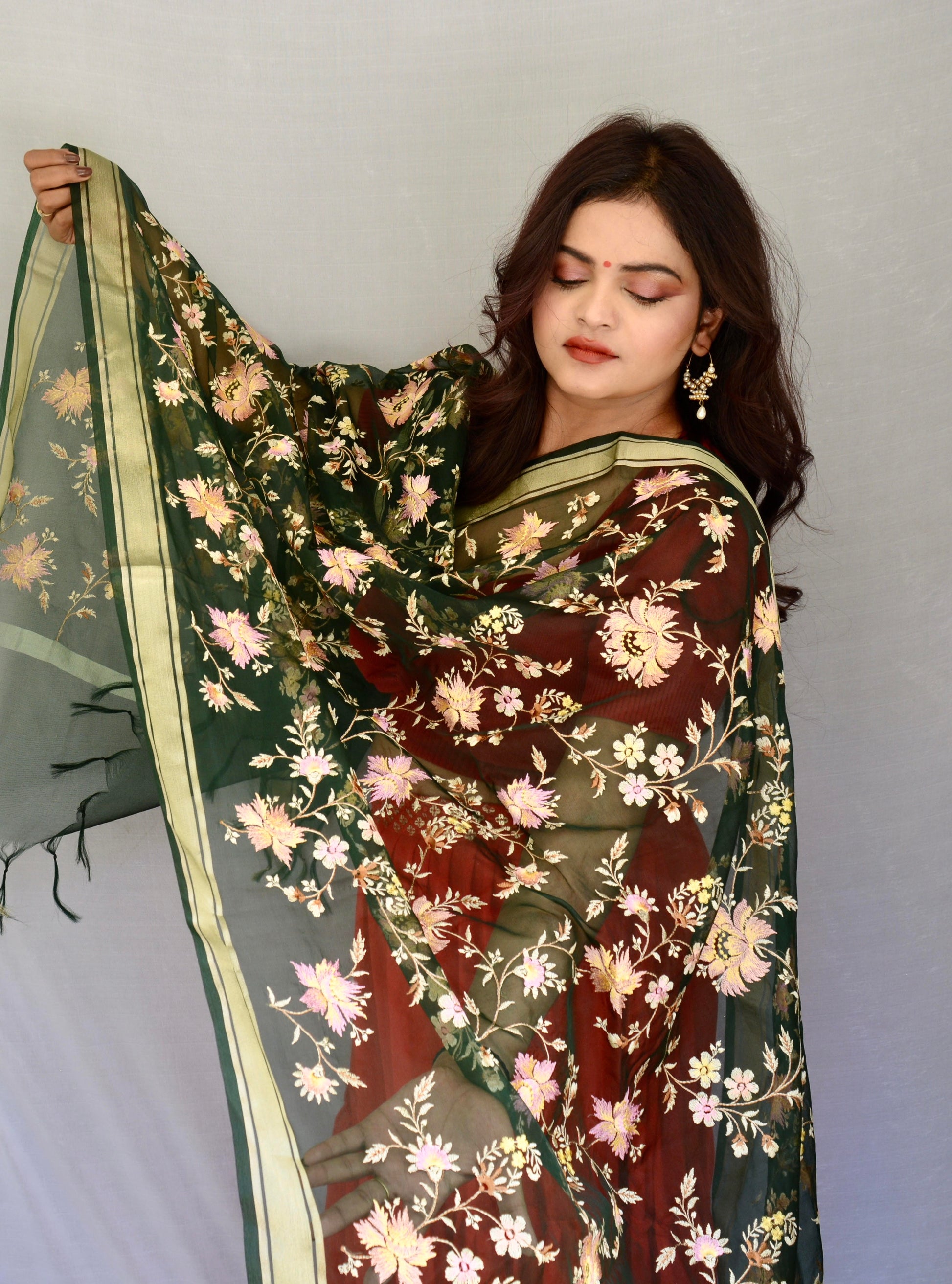 Organza Flower Thread Work Dark Green Dupatta - Vaaniari